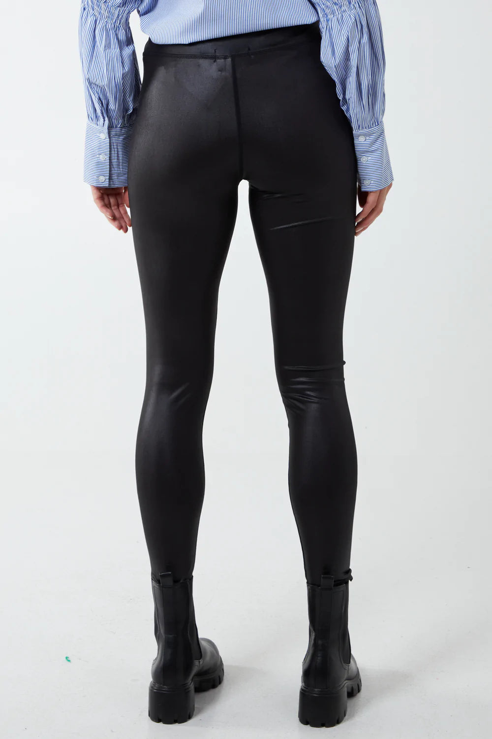 Wet look stretchy full length leggings in black